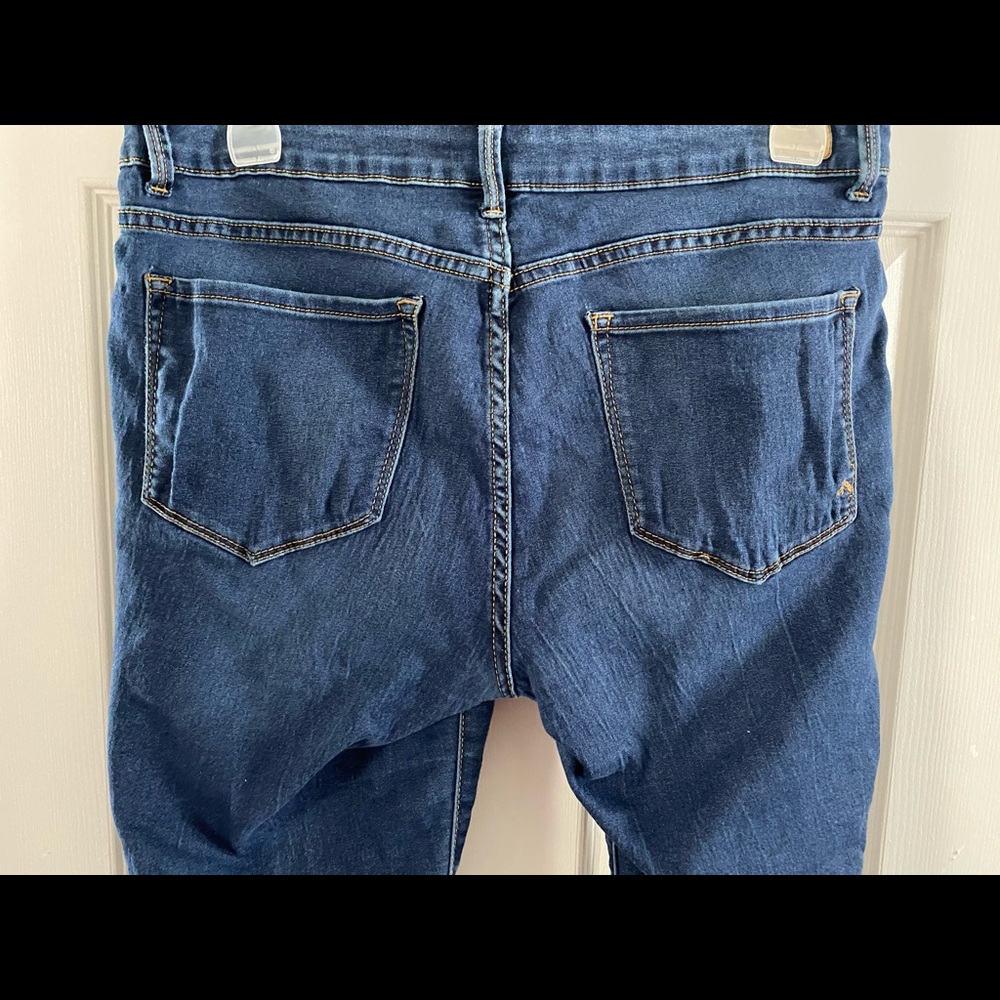 Jean - Picture 4 of 4